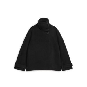 fuzzy-wool-blend-black-jacket