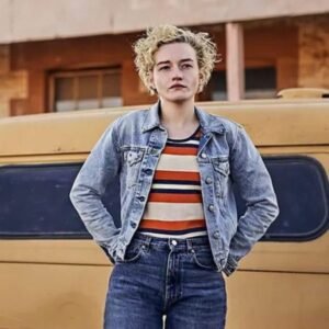 the-royal-hotel-2023-julia-garner-denim-jacket