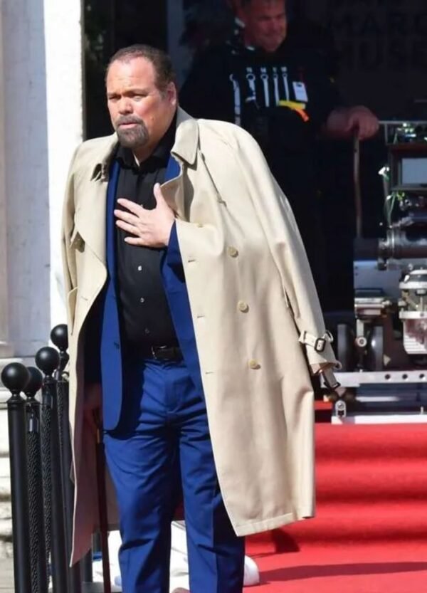 vincent-d-onofrio-trench-coat