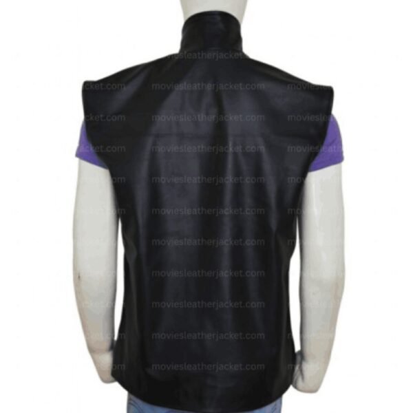 deliverance-burt-reynolds-vest.jpg