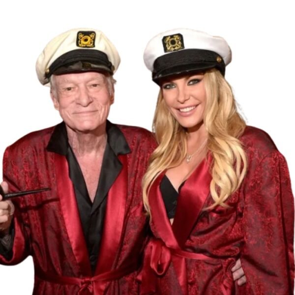hugh-hefner-costume-nearby