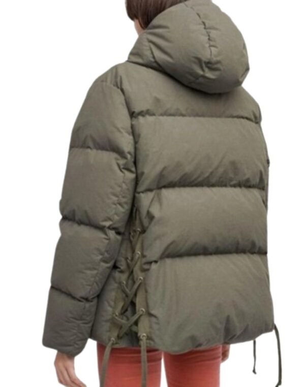 melania-trump-green-puffer-coat.jpg