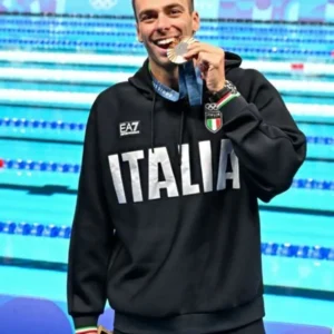 italia-black-hoodie.webp