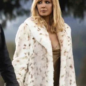 beth-dutton-coat.webp