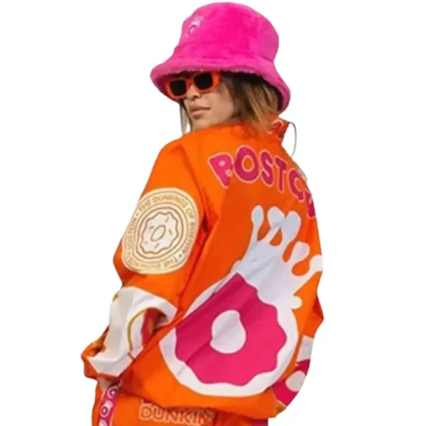 dunking-track-orange-jacket.webp
