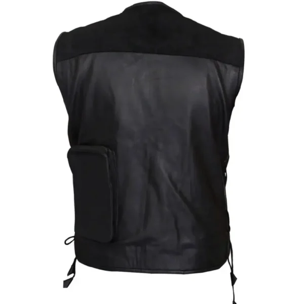 wrestler-roman-black-vest.webp