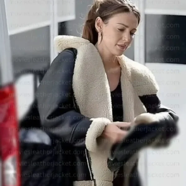 maya-stern-fool-me-once-shearling-jacket - Movies Leather Jacket maya-stern-fool-me-once-shearling-jacket.webp